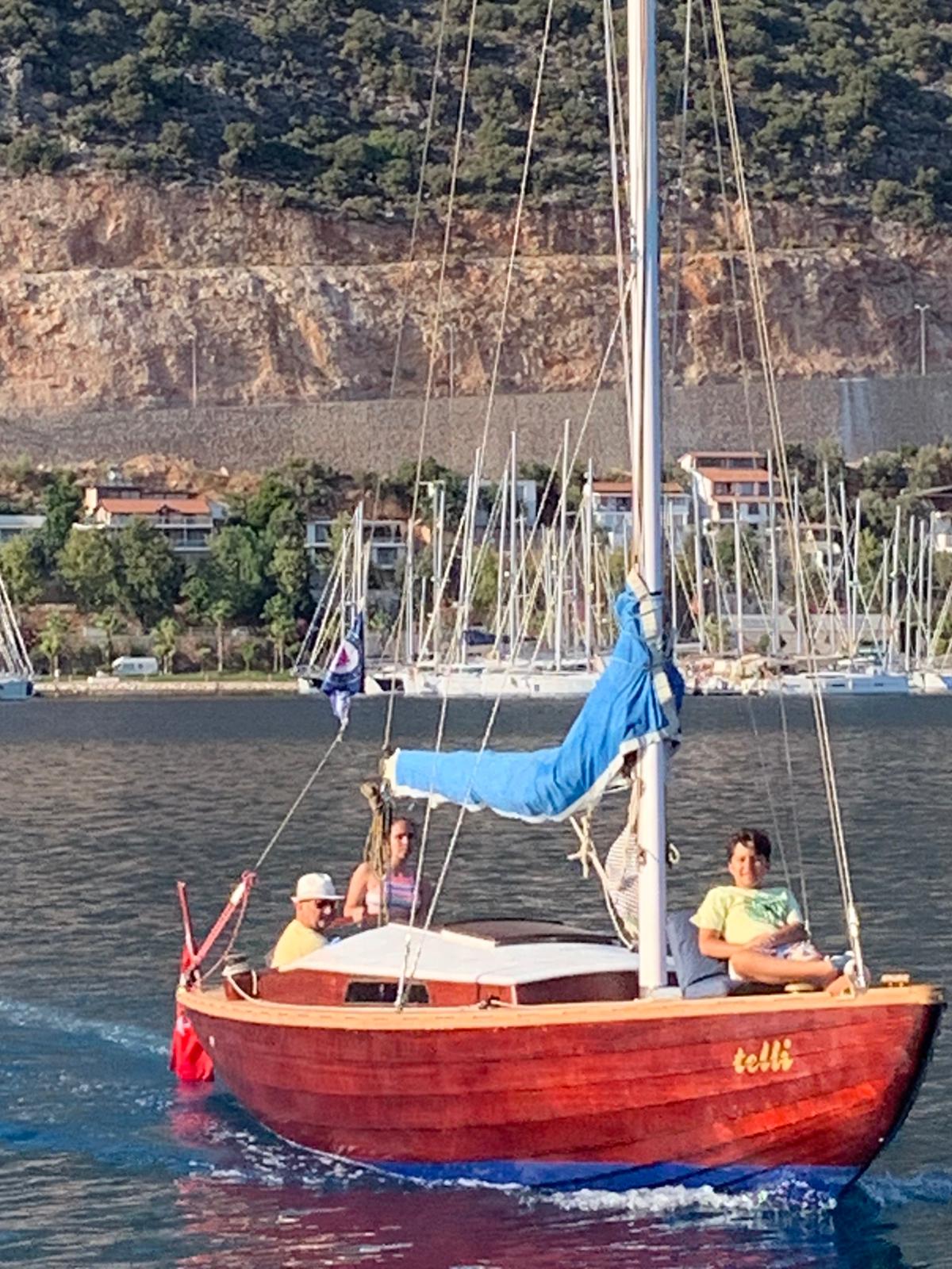 TELLİ — 2